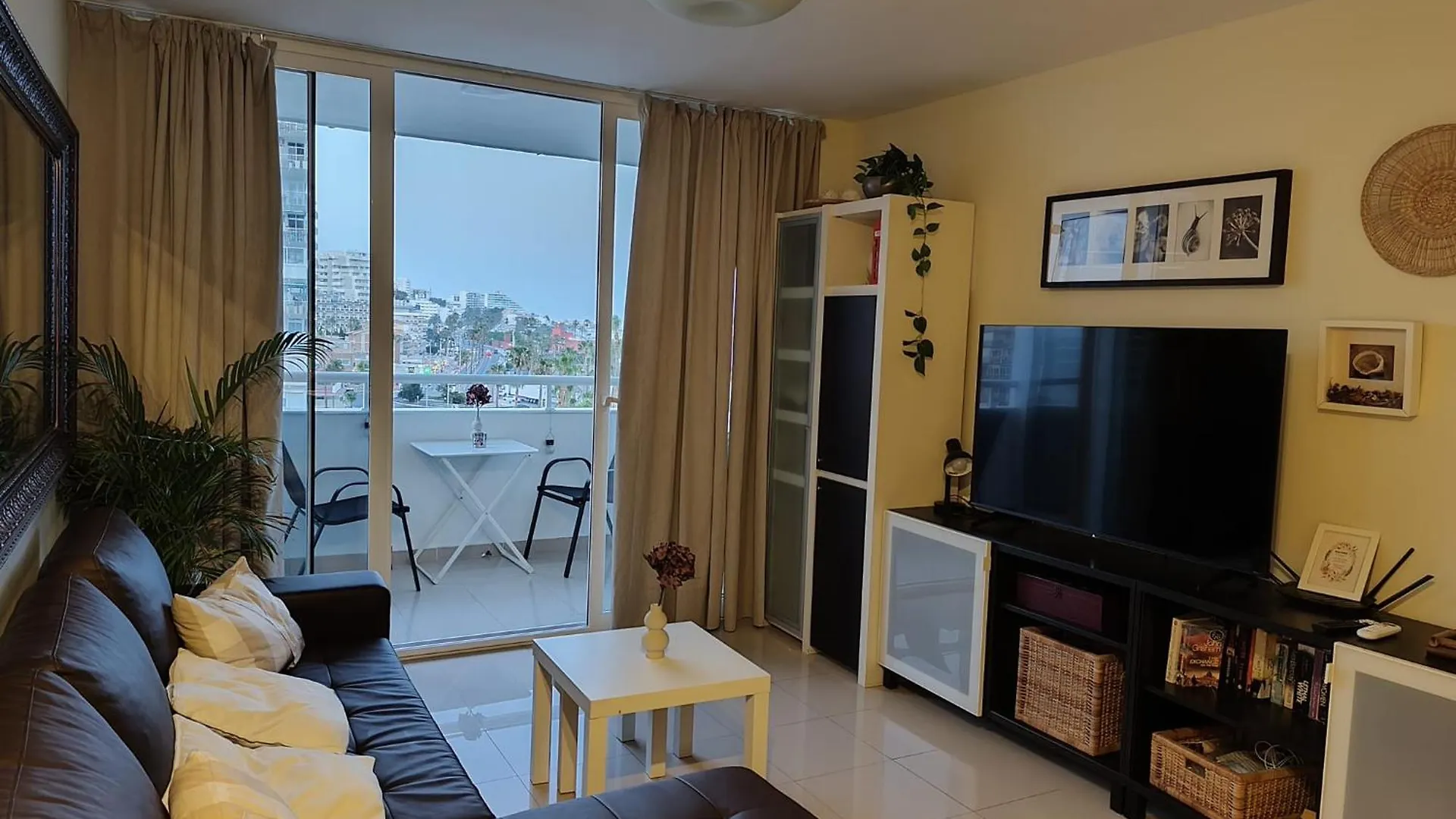 Apartamento T46A2 Frente a la playa Benalmádena