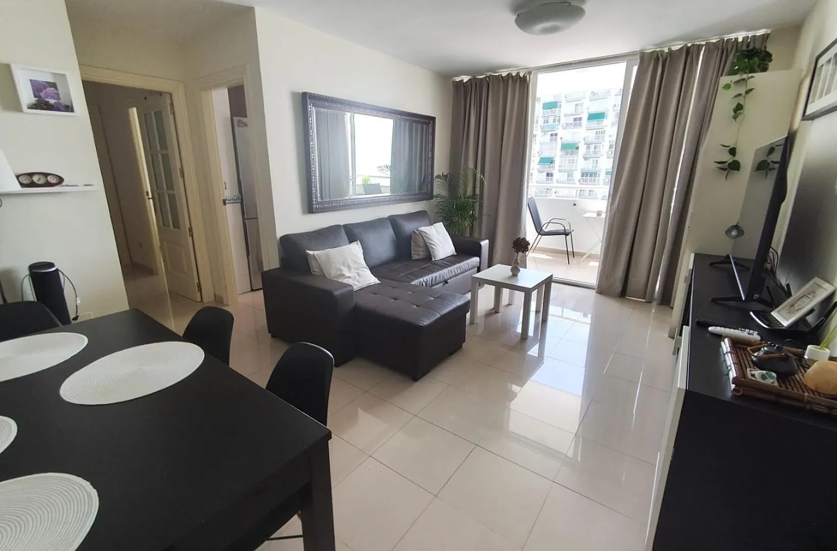 Apartamento T46A2 Frente a la playa Benalmádena 0*,  España
